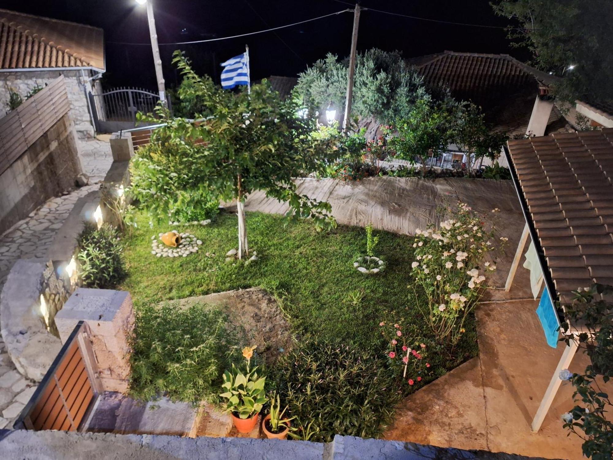 Guest House Tsanes Pinakokhorion Екстер'єр фото